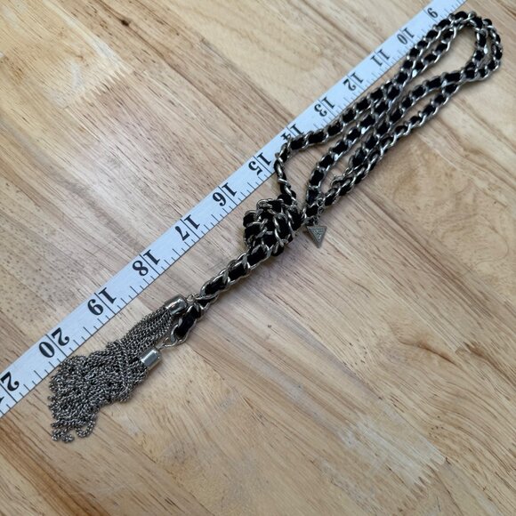 Guess Black & Silver Chain Tassel Necklace With Knot Design Adjustable Length Fa - Picture 6 of 12